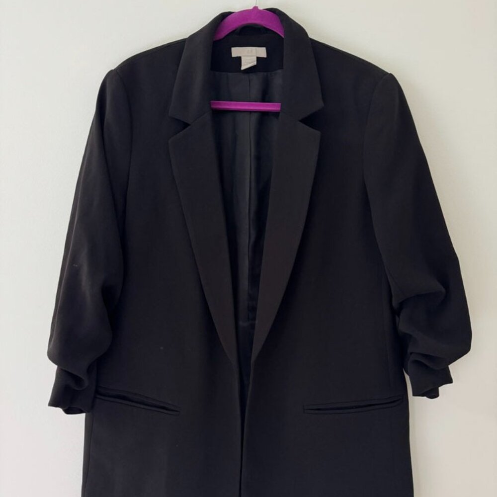 H&M Women's 3/4 Scrunched Sleeve Black Blazer